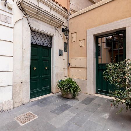 Parlamento Luxury Apartment Rome Exterior photo