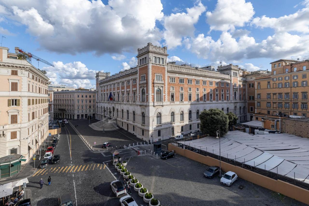 Parlamento Luxury Apartment Rome Exterior photo
