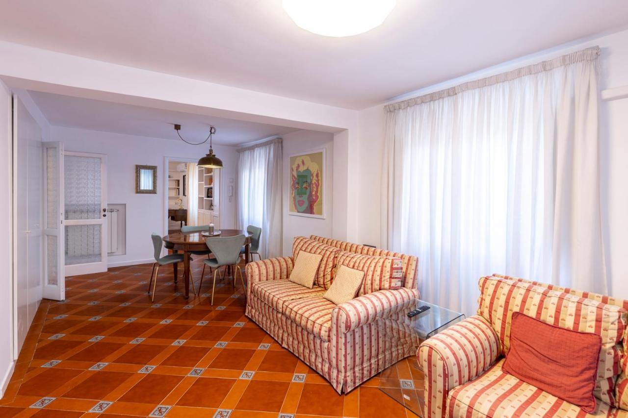 Parlamento Luxury Apartment Rome Exterior photo